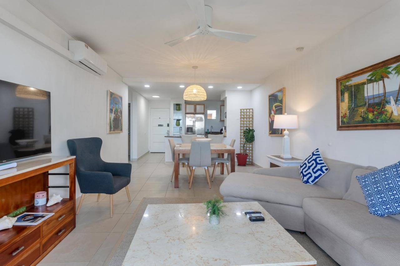 Maho Beach House - Spacious 1 Bedroom Suite Bagian luar foto